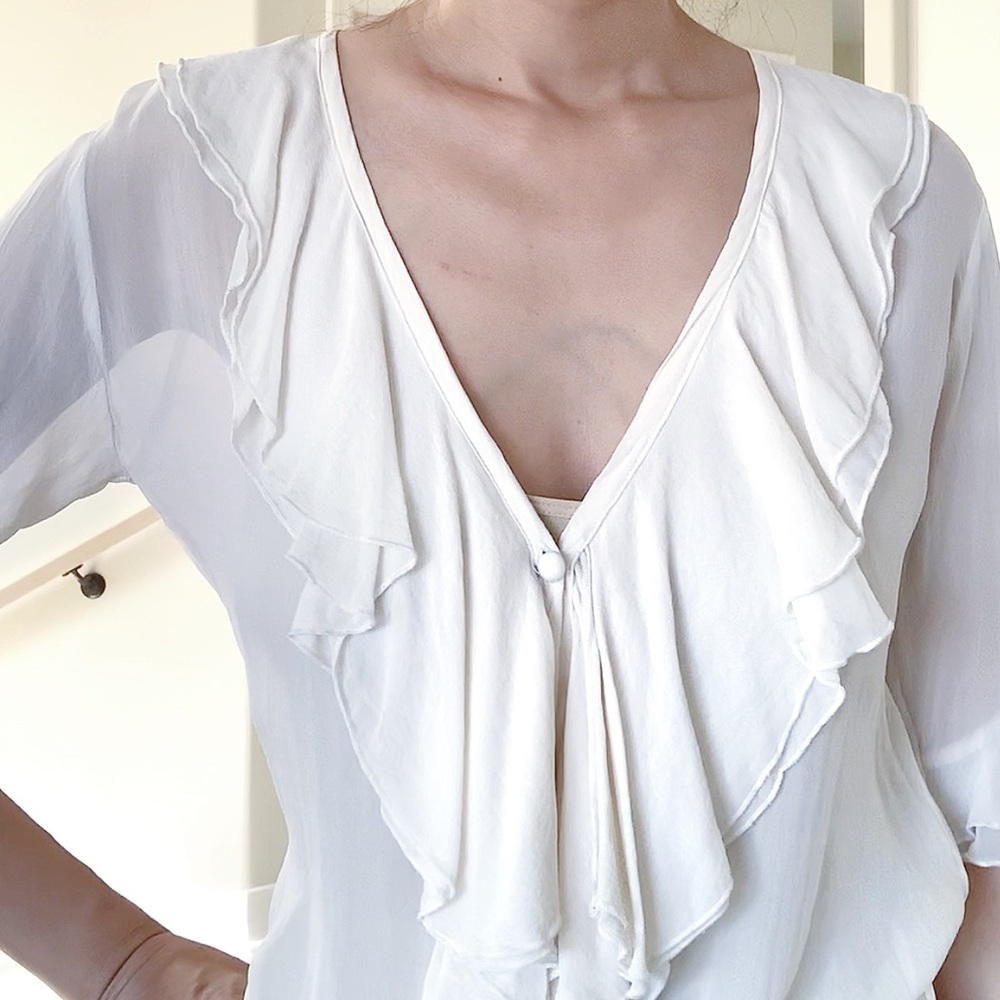 GOLD HAWK SILK Semi-Sheer Ivory White V-Neck Short Sleeve Ruffle Front B…